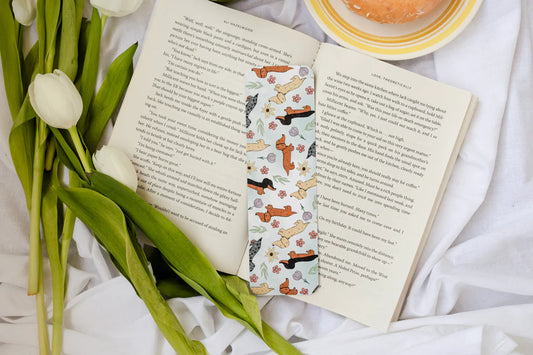 Doxie Daydream Bookmark