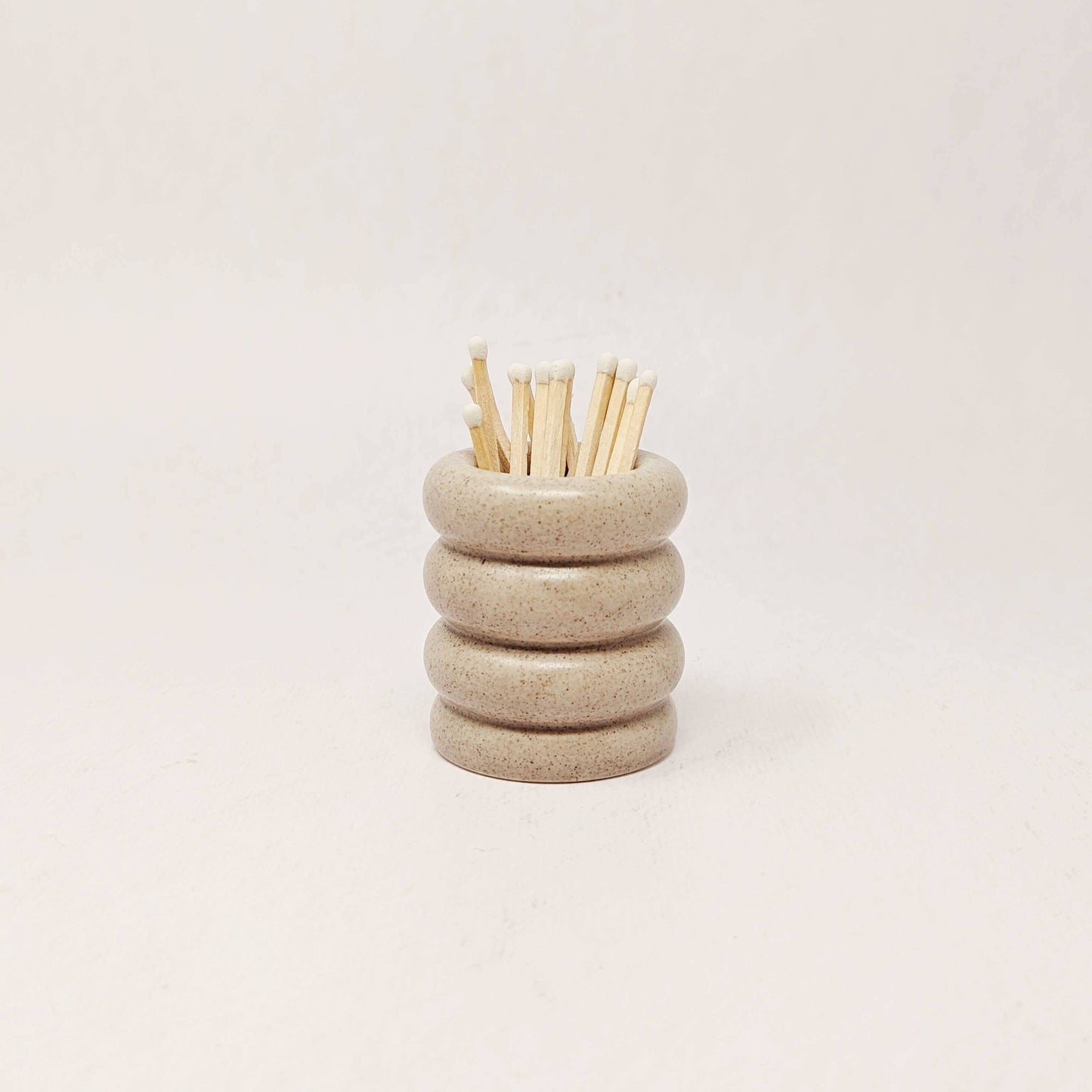 Mimi & August - Ceramic match pot - Speckled grey