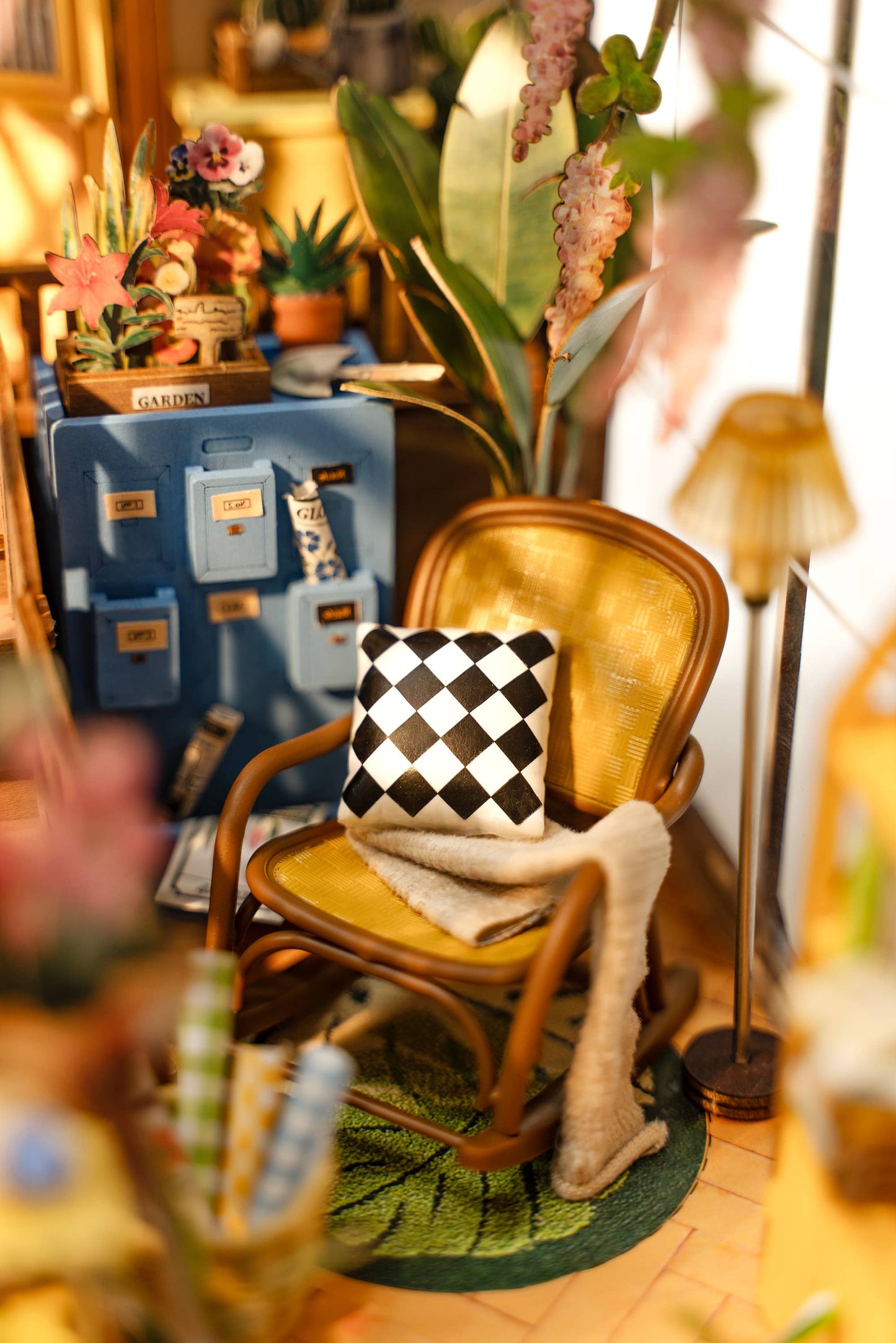 DIY Book Nook Kit: Garden House