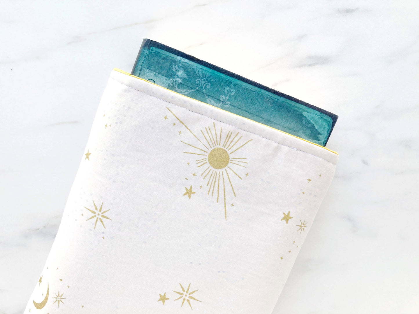 Cosmos padded book / kindle pouch