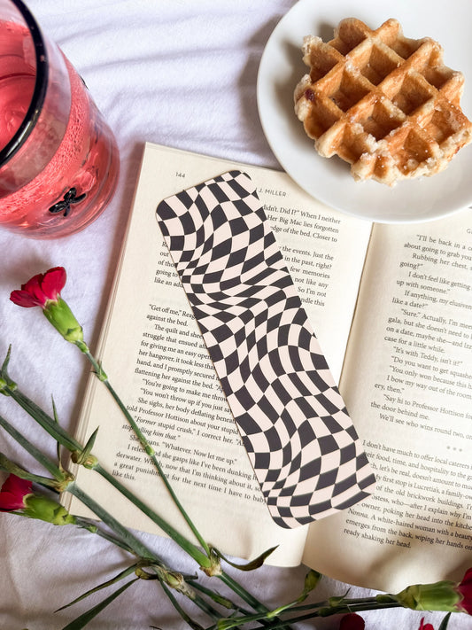 Warped Check Bookmark